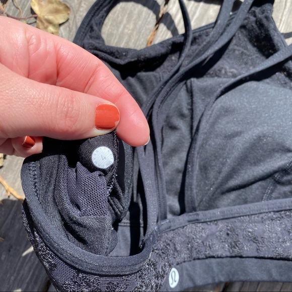 Lululemon Get Set Bra Embroidered - Picture 3 of 4